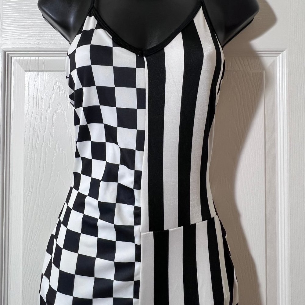 Curtain Call Costumes - Dance Costume ~ Street Performance Style #J5197 - Picture 4 of 8